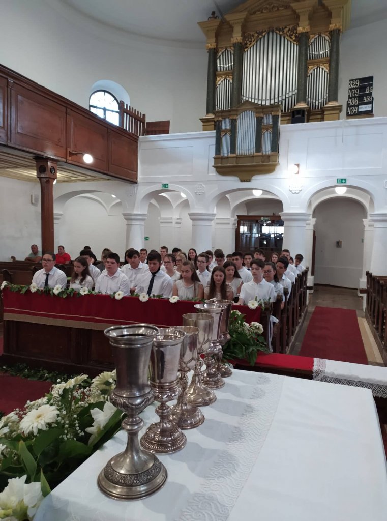 Konfirmációi Istentisztelet 13